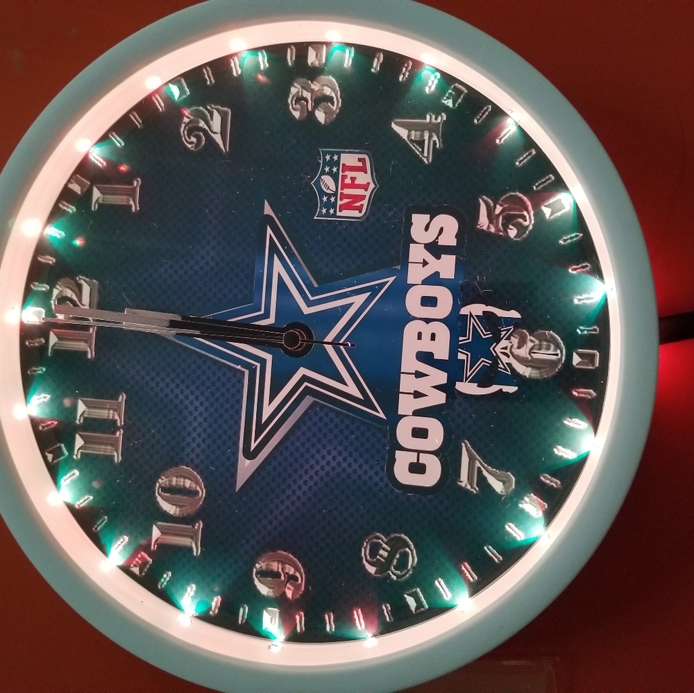 Dallas cowboys led light wall clock